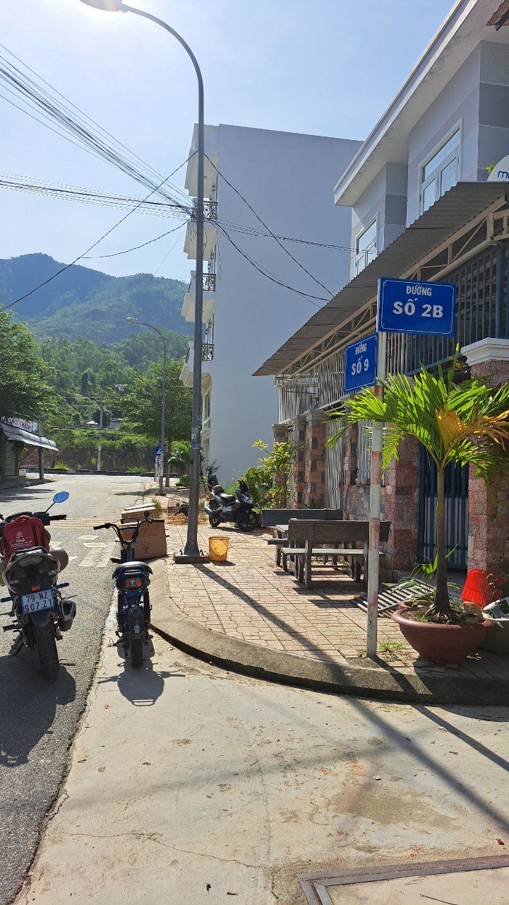 BÁN ĐẤT HAI MẶT TIỀN TĐC HÒN RỚ 2 PHƯỚC ĐỒNG NHA TRANG KHÁNH HOÀ. GIÁ 3.9 TỶ ĐỒNG DIỆN TÍCH : 106 M2