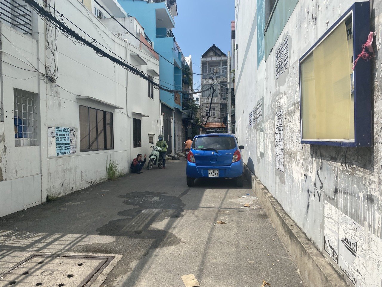 Gấp Gấp !!Bán nhà DT 8x30m nở hậu tài lộc. Trệt-lầu, 3Phòngngủ- Hẻm xe hơi thông