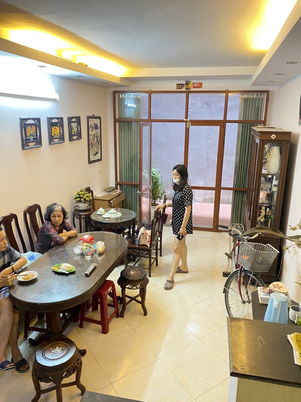 Bán nhà gấp Bồ Đề Long Biên nhà đẹp lét 31/35m 4t 3.6 tỷ ngõ thông tiện ích nhiều