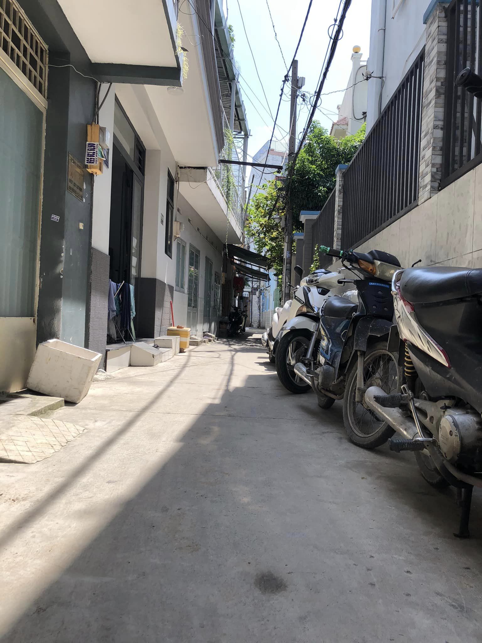 NHÀ MỚI TRUNG TÂM GÒ VẤP-NGUYỄN KIỆM-GIÁ 3.85 TỶ