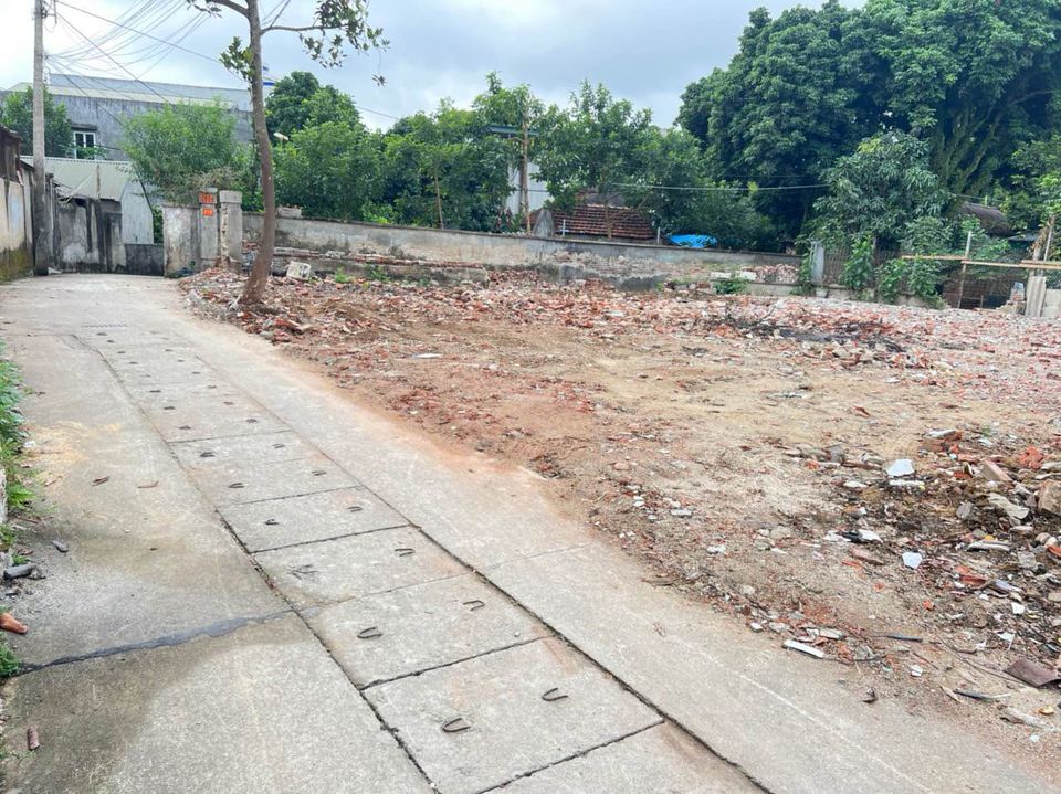 Bán mảnh đất tại bản Huổi Phạ, phường Him Lam, thành phố Điện Biên Phủ