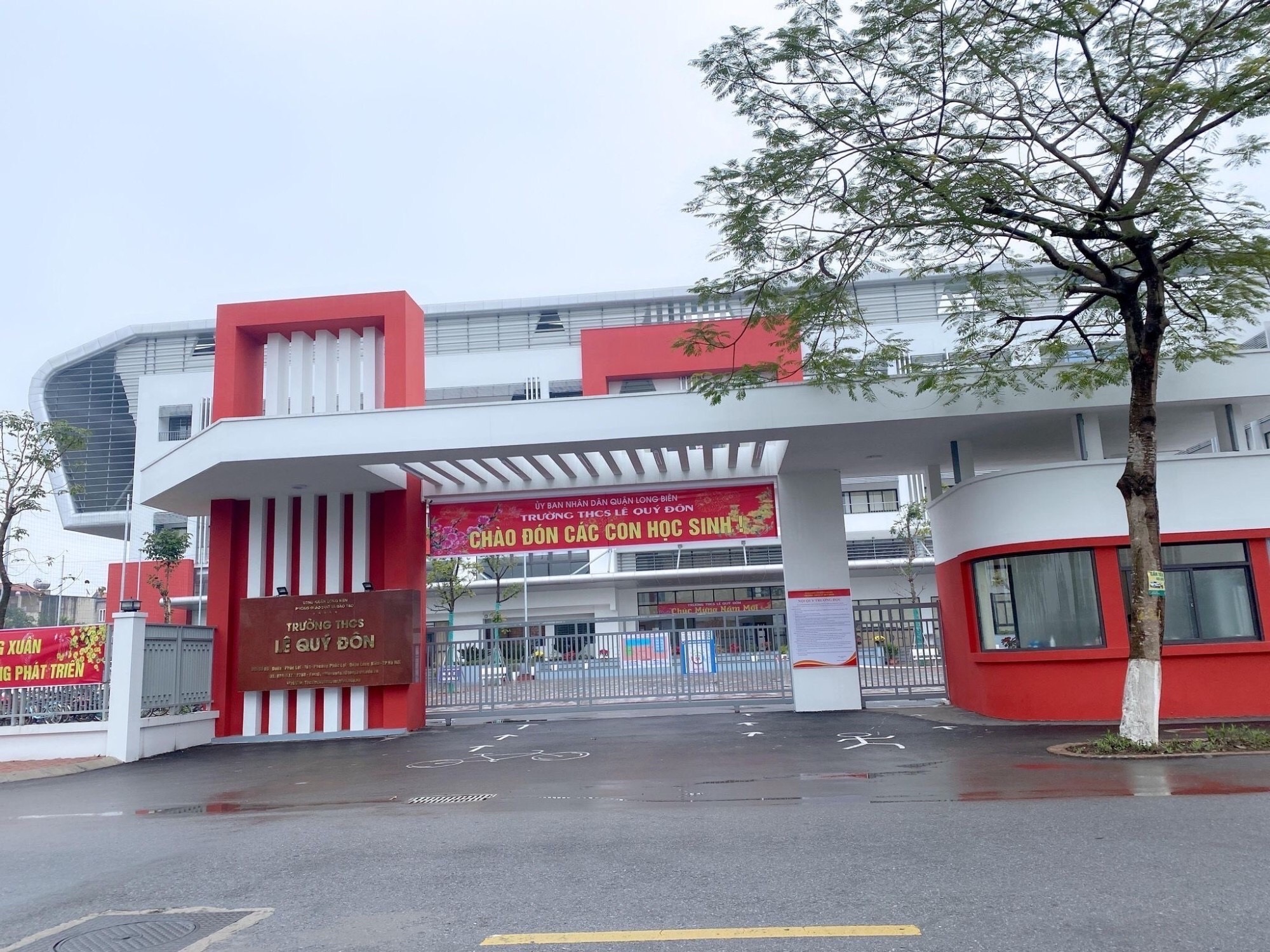 Đất VUÔNG nhỏ tiền gần trường Lê Quý Đôn , Phúc Lợi ,mặt tiền 4,5 m, DT 30m2, giá chỉ 1,89tytỷ