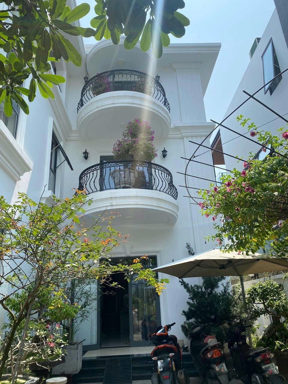 Siêu phẩm bán Biệt Thự sang trọng khu đô thị Hà Quang 1, mặt quay ra sông