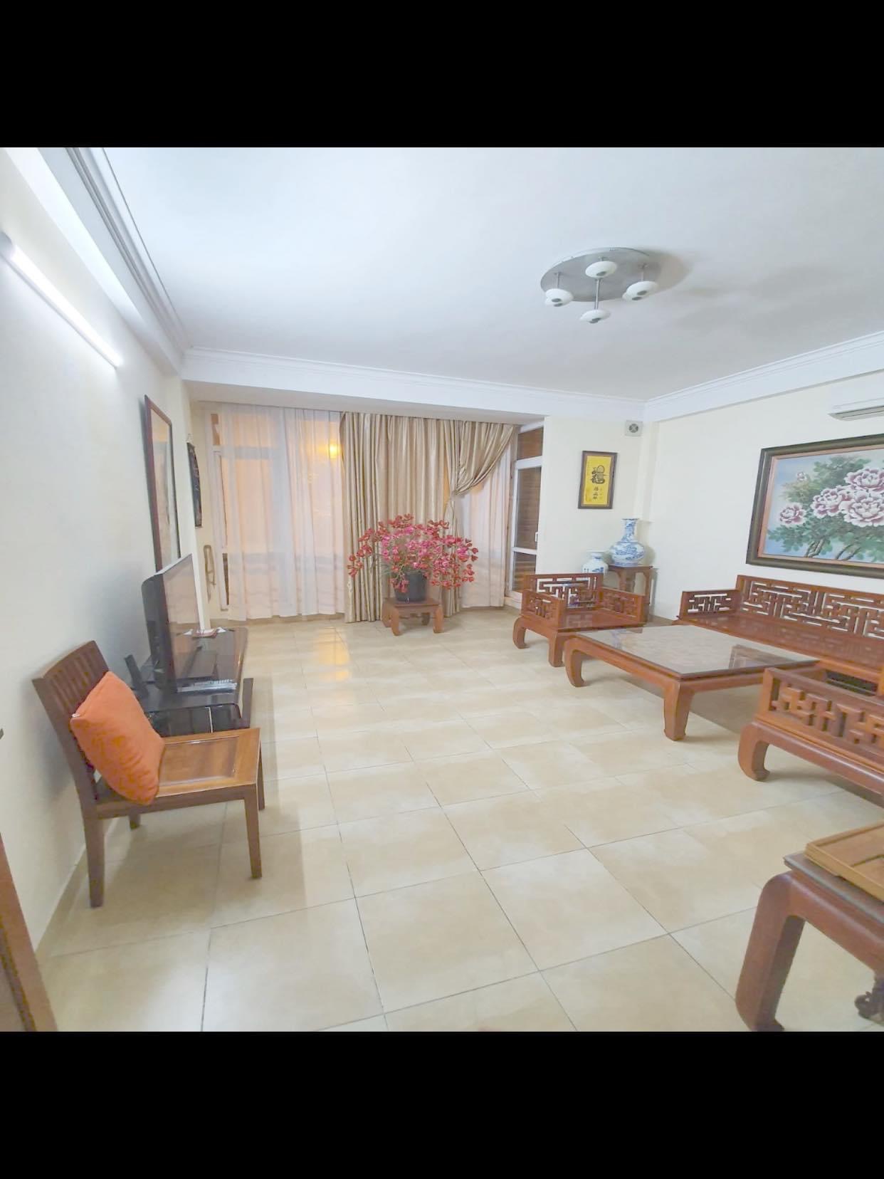 Bán Nhà, Mặt Phố, Phân Lô, Ô tô Tránh, Quảng Khánh, Tây Hồ, 70m x 6 tầng,mt 4.8m, 32 tỷ.