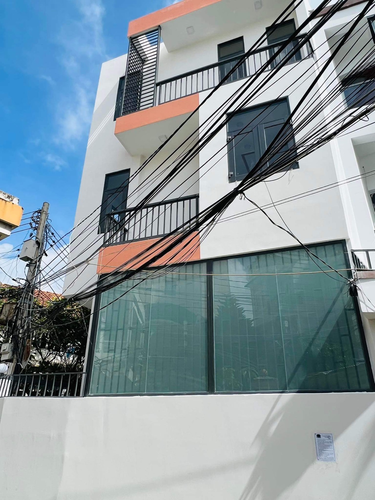 Bán nhà mới trung tâm 2 mặt tiền hẽm xe tải vào được khu máy nước - Phước Tân, gần Mã Vòng