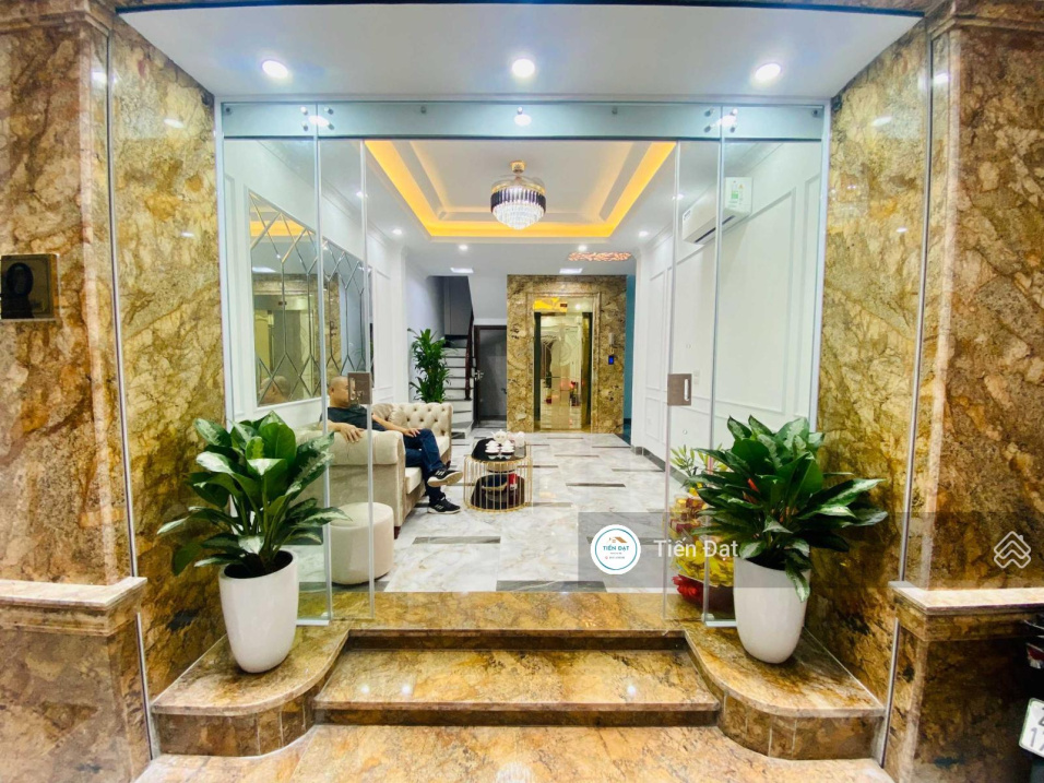 (Ảnh thật) bán tòa CHDV, 60m2x6T thang máy, 9P khép kín cho thuê, ô tô đỗ cửa