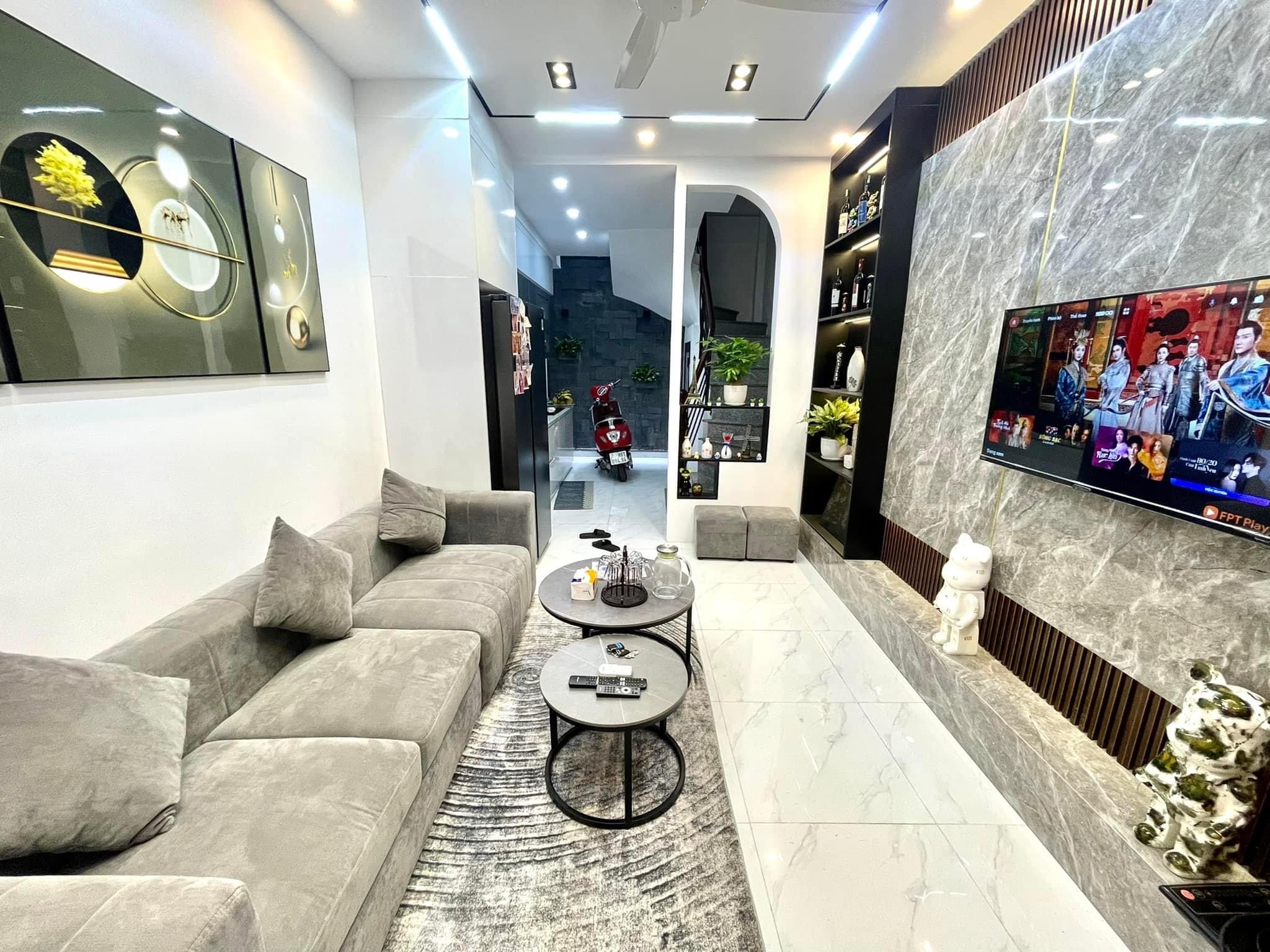 BÁN NHÀ PHỐ HOÀNG ĐẠO THÀNH THANH XUÂN, 30m2, 4.86 tỷ, 5 tầng