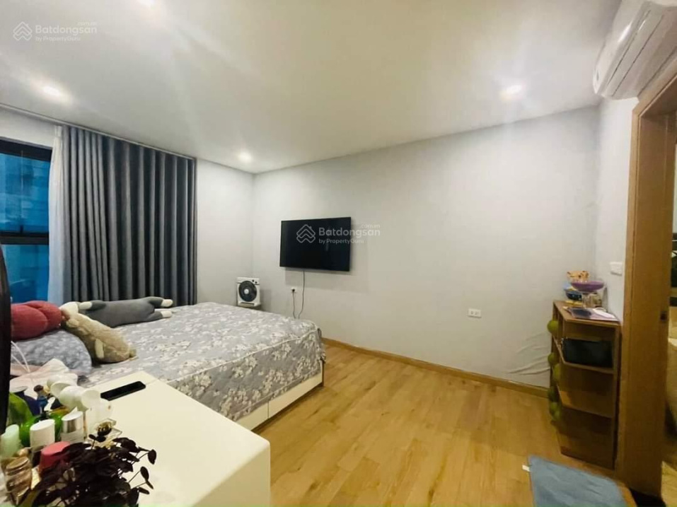 BÁN NHÀ TÔN ĐỨC THẮNG 26M 2 TẦNG 2 ngủ 1.75 TỶ - GẦN PHỐ - Ở NGAY.Bán nhà phố Tôn Đức Thắng