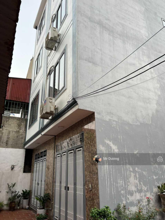 BÁN NHÀ YÊN NGHĨA. 1,9 TỶ - 37M. 50M RA CHỢ. OTO CÁCH 10M. CHỈ VIỆC CHUYỂN ĐỒ Ở LUÔN.