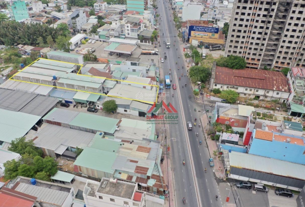 Bán MT đường Huỳnh Tấn Phát - Q7 - Diện tích: 4x29m, 5x28m, 8x23m, 13.5x27m, 7,2x34m. Giá 18 tỷ