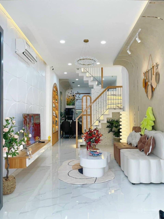 Bán Nhanh Căn Đg Hoàng Diệu 2 P.Linh Trung Thủ Đức Dt 33m2 2PN 2Wc có Sổ Riêng Hẻm Xe Hơi