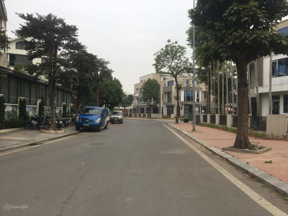 Bán căn song lập: KĐT Đặng Xá - Gia Lâm, DT: 244m2 xây 3 tầng, 3 mặt thoáng, giá đầu tư