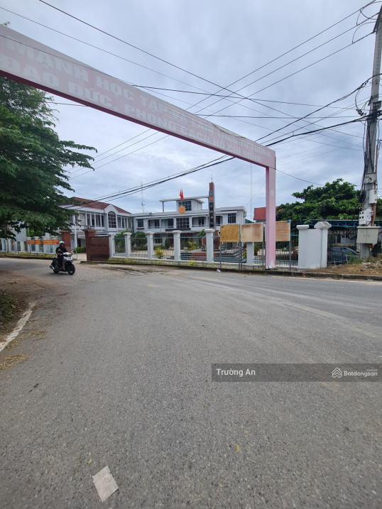 Bán đất 2 mặt tiền đường liên xã UBND xã Diên Toàn mở rộng 20m, giá chỉ 15tr