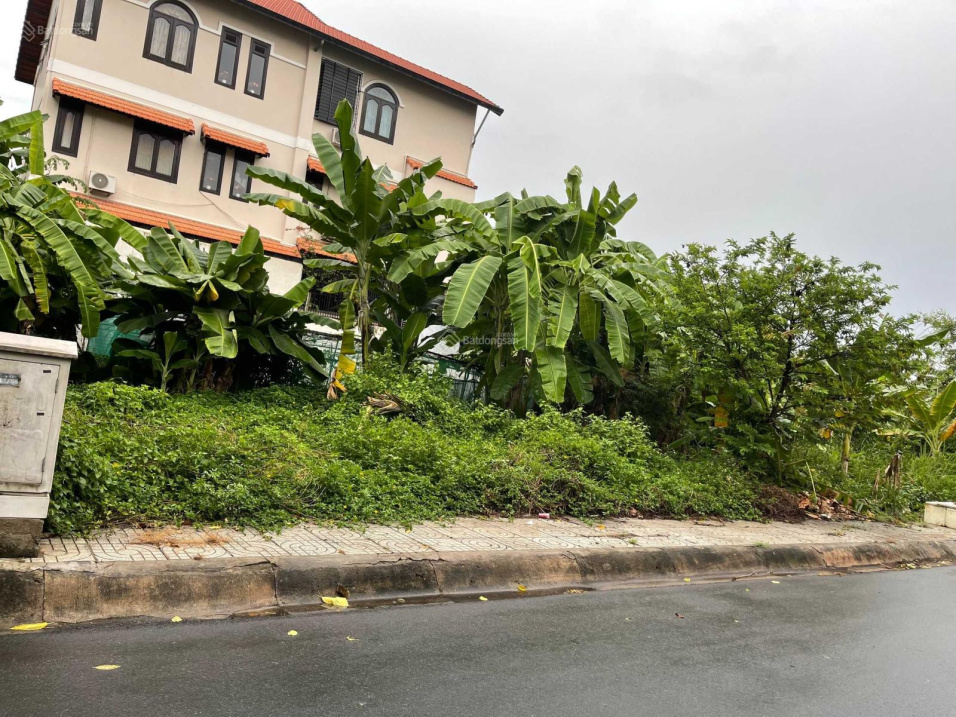 Bán đất Cán Bộ Công Nhân Viên, An Phú, Q2, 6mx20m nở hậu=160m, Đ12m, H. TN, SH, 144tr; 0902 759 799