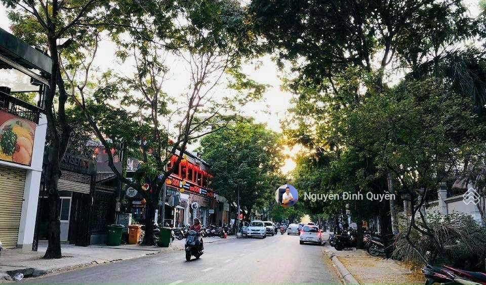 Bán đất mặt tiền đường Nguyễn Bá Lân - Thảo Điền - Quận 2. DT: 439m2 (15 x 33m) - 112 tỷ