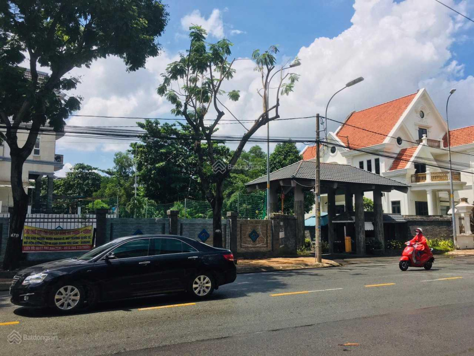 Bán đất - mặt tiền đường Nguyễn Văn Hưởng, Phường Thảo Điền. DT: 20 x 25m - CN: 506 m2