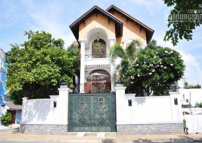 Bán gấp biệt thự góc 2 mặt tiền 16x24m view công viên Bông Sao, P5, Q8 giá chỉ 45 tỷ thương lượng