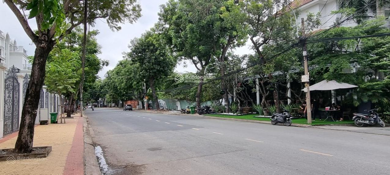 Bán gấp khuôn đất! MT đường Nguyễn Văn Hưởng thích hợp xây building, 12x40m, 480m2. Giá 65 tỷ TL