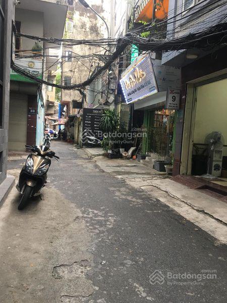 Bán gấp nhà Chùa Láng, Nguyễn Chí Thanh mặt đường kinh doanh, oto đỗ cửa rộng 65m2 chỉ hơn 9 tỷ
