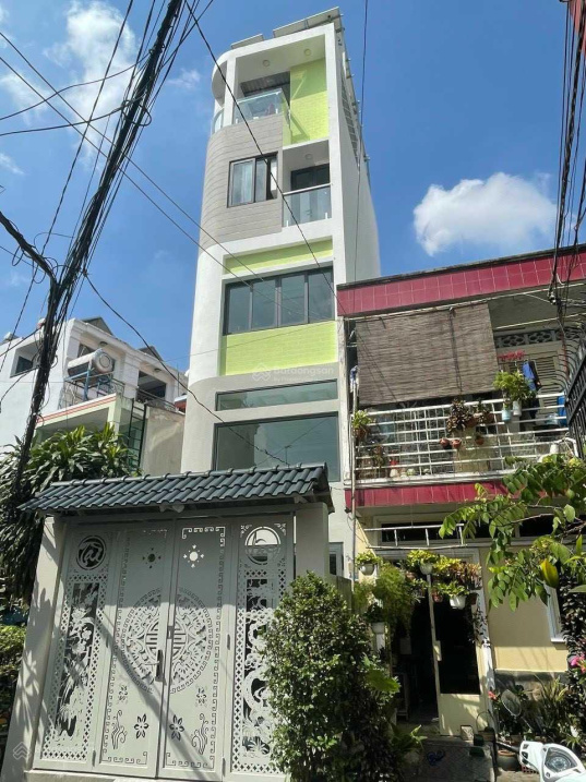 Bán gấp nhà mới, hẻm xe hơi, đường Lê Trực, P7, Quận Bình Thạnh, 45m2, 5 tầng, giá 6 tỷ 5 triệu