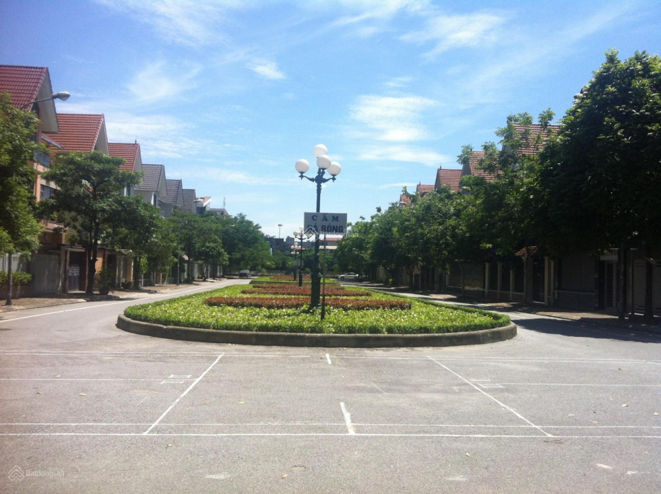 Bán liền kề Văn Quán, lô góc, mặt Nguyễn Sơn Hà 95.5m2*5T, đường xe bus, tiện KD 17 tỷ, 0903 491 385