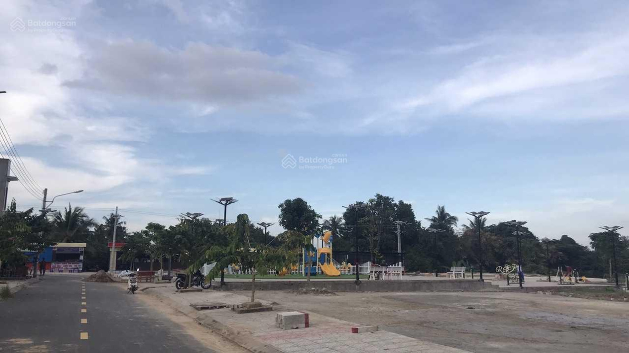 Bán nền thổ cư DT 135m2 ngay KDL núi Ông Két, Tịnh Biên, An Giang, giá 648 triệu. LH: 0939 404 398