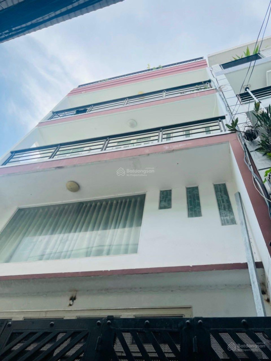 Bán nhà 4 tầng mới ở ngay, đường Vạn Kiếp, Phường 3, Bình Thạnh, 40m2, giá chỉ nhỉnh 5 tỷ