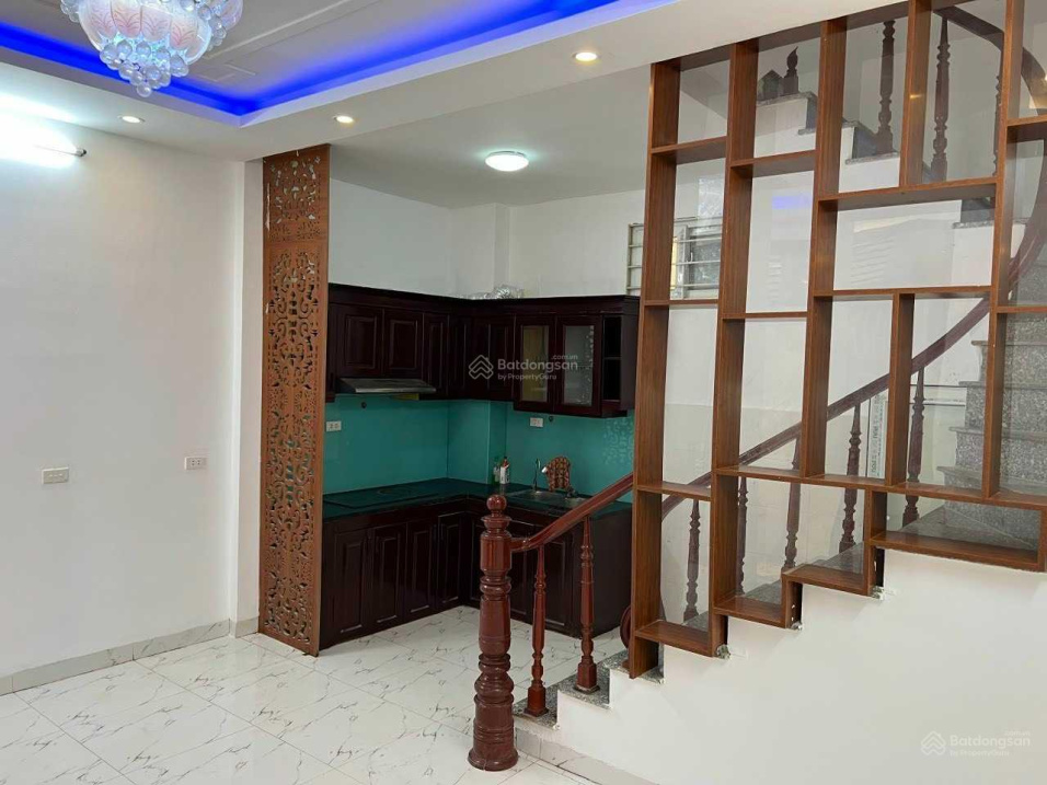 Bán nhà 4 tầng x 33m2 gần đường Tố Hữu - Lê Trọng Tấn, oto đỗ gần, ảnh thật, LH 0983 723 080