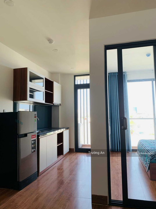 Bán nhà 5 tầng kiểu căn hộ cao cấp, có thang máy Thích Quảng Đức, ngay góc đường Số 28