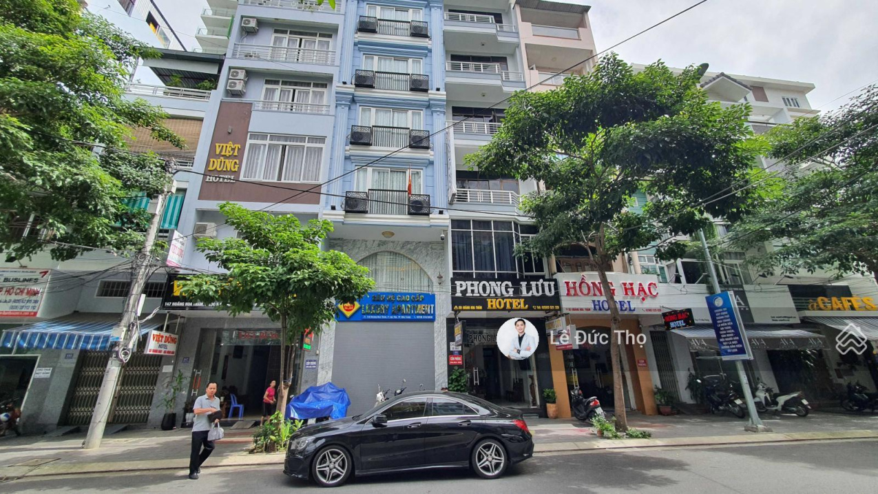 Bán nhà 9 tầng mới mặt tiền Hoàng Hoa Thám, gần biển Nha Trang, vị trí đẹp kinh doanh