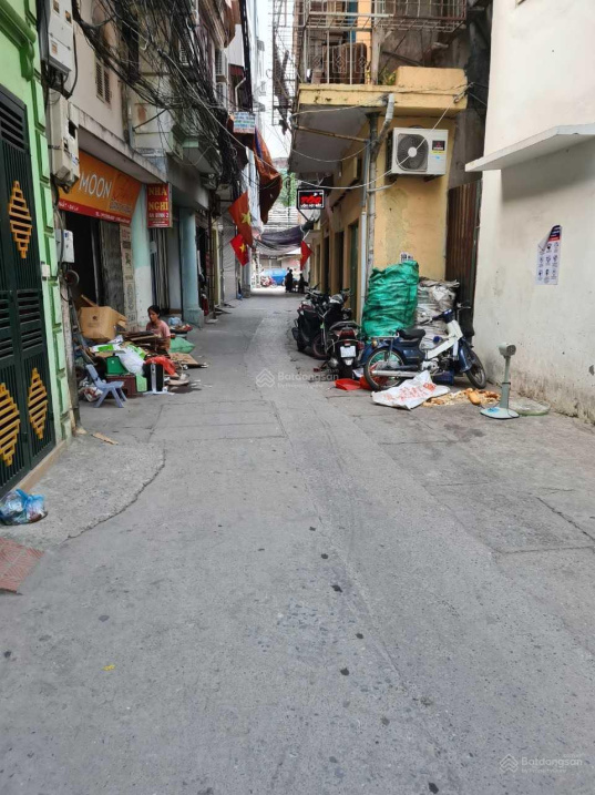 Bán nhà Đại La: 15m2 x 4T, ngõ rộng, 10m ra ô tô tránh, sổ riêng - 1,5 tỷ