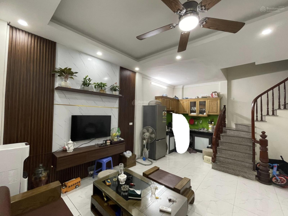 Bán nhà Kim Giang, Thanh Trì 32m2, 5 tầng, sát ô tô chỉ 3.2 tỷ