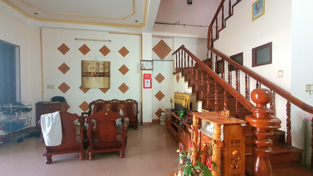 Bán gấp nhà 3 tầng Lê Độ - giao Điện Biên Phủ - Nguyễn Tri Phương 112m2 chỉ 4 tỷ 5