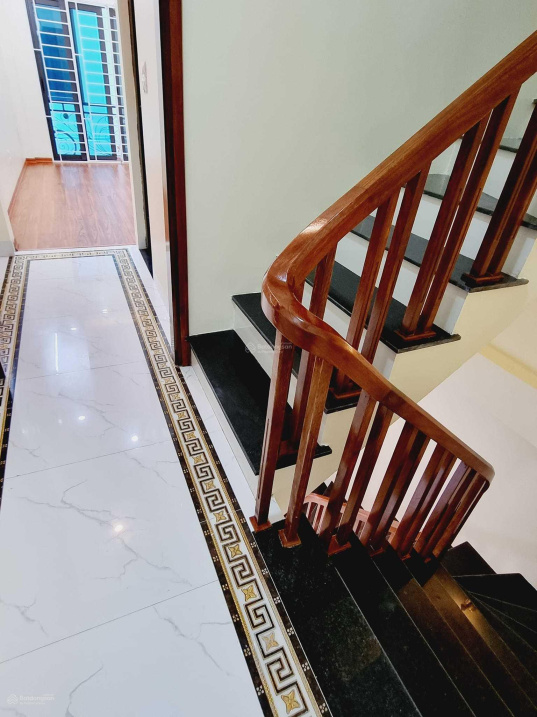 Bán nhà Lương Khánh Thiện: 32m2 x 5T, ô tô đỗ, nhà mới đẹp 5,38 tỷ