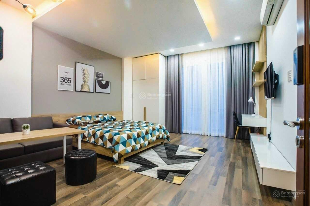 Bán nhà MT đường 14 Bình An, Q2, nhà trệt 3 lầu, bề ngang 8m. Cho thuê được 60tr/tháng, giá 22,5 tỷ