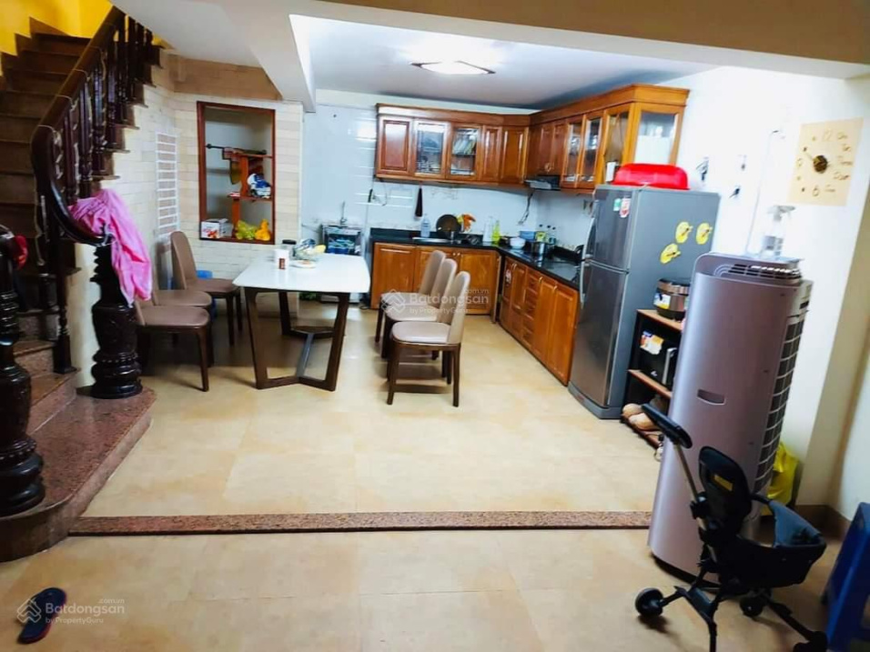 Bán nhà Nguyễn Khuyến, Hà đông, 65m2, 3 tầng, mặt tiền 4,05m, ô tô chạy qua nhà, ngõ thông tứ tung