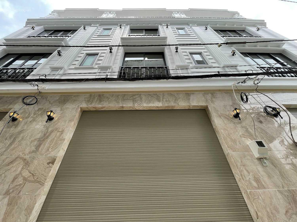 Bán nhà Phan Văn Trị, Q. Bình Thạnh tuyệt phẩm 3 lầu t.Kế Châu Âu đẹp lung linh, mới 100%, khu VIP