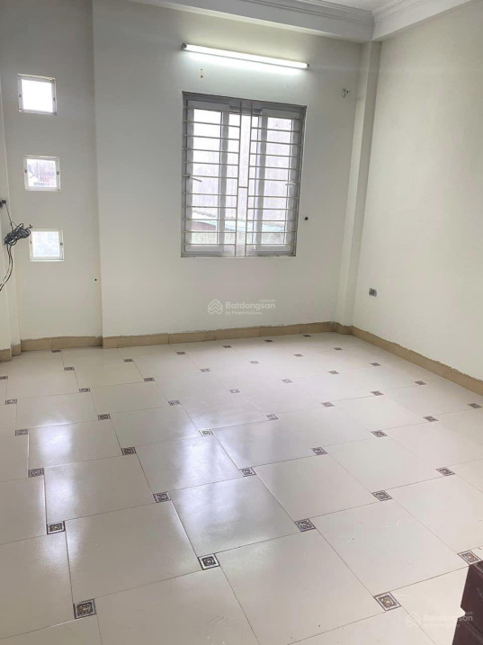 Bán nhà Phú Diễn, Bắc Từ Liêm, gần phố, ngõ nông, công năng đầy đủ 35m2, 3.9 tỷ