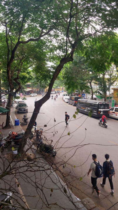 Bán nhà Tạ Quang Bửu, 60m2 6T thang máy, lô góc, gara, ô tô tránh, mới đẹp ở + kinh doanh, 15.8 tỷ