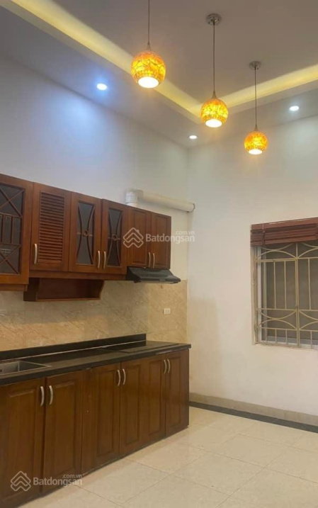 Bán nhà Thái Hà, Đống Đa, lô góc ngõ ô tô tránh thông các hướng, kinh doanh sầm uất, chỉ hơn 7 tỷ