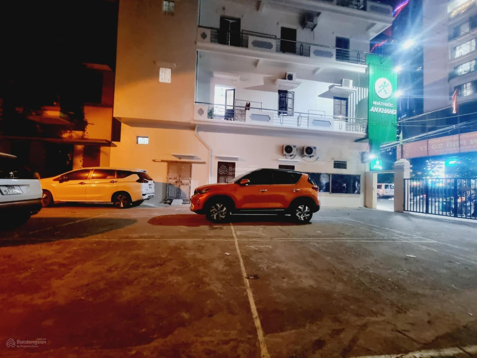 Bán nhà Trần Bình, Cầu Giấy phân lô ô tô đỗ cách nhà 10m an ninh tuyệt vời 45,3m2, 5,3 tỷ