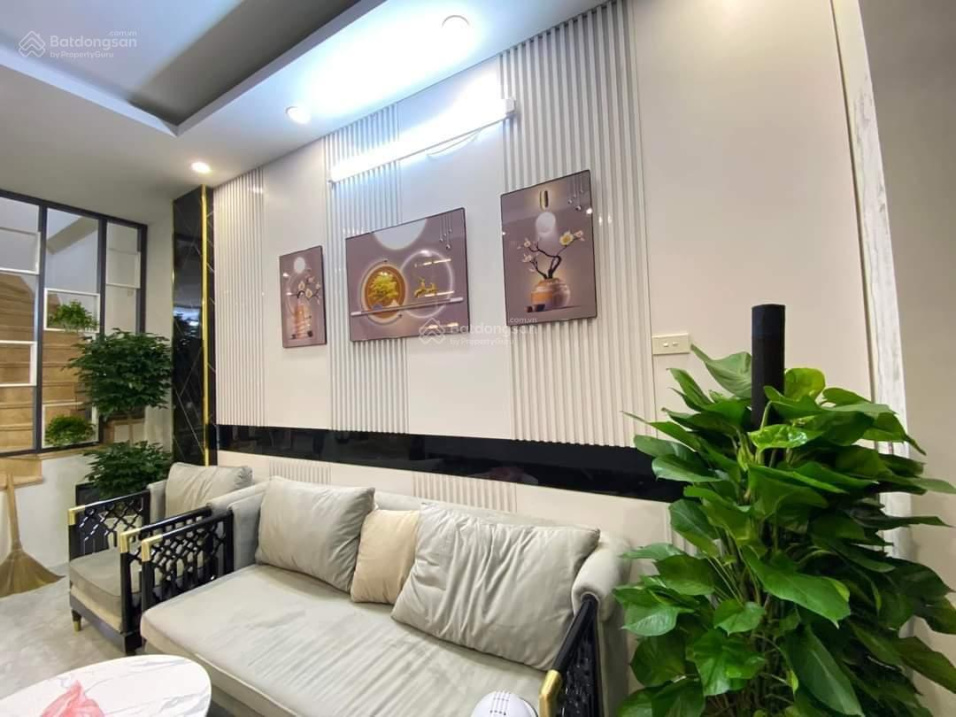 Bán nhà, cần bán gấp nhà Đại Cồ Việt 3 tầng 1.85 tỷ Quận Hai Bà Trưng - Khu vực đáng sống