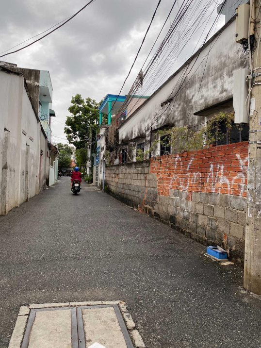 Bán nhà cấp 4 tính đất căn góc 2 mặt tiền hẻm ô tô đường Võ Thị Sáu đi bộ ra biển 200m giá đầu tư