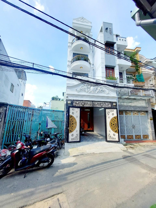 Bán nhà đẹp mới Lê Đức Thọ P16 GV (4.2*23m) 4 lầu sân thượng, hẻm xe hơi thông, giá 12.1 tỷ TL