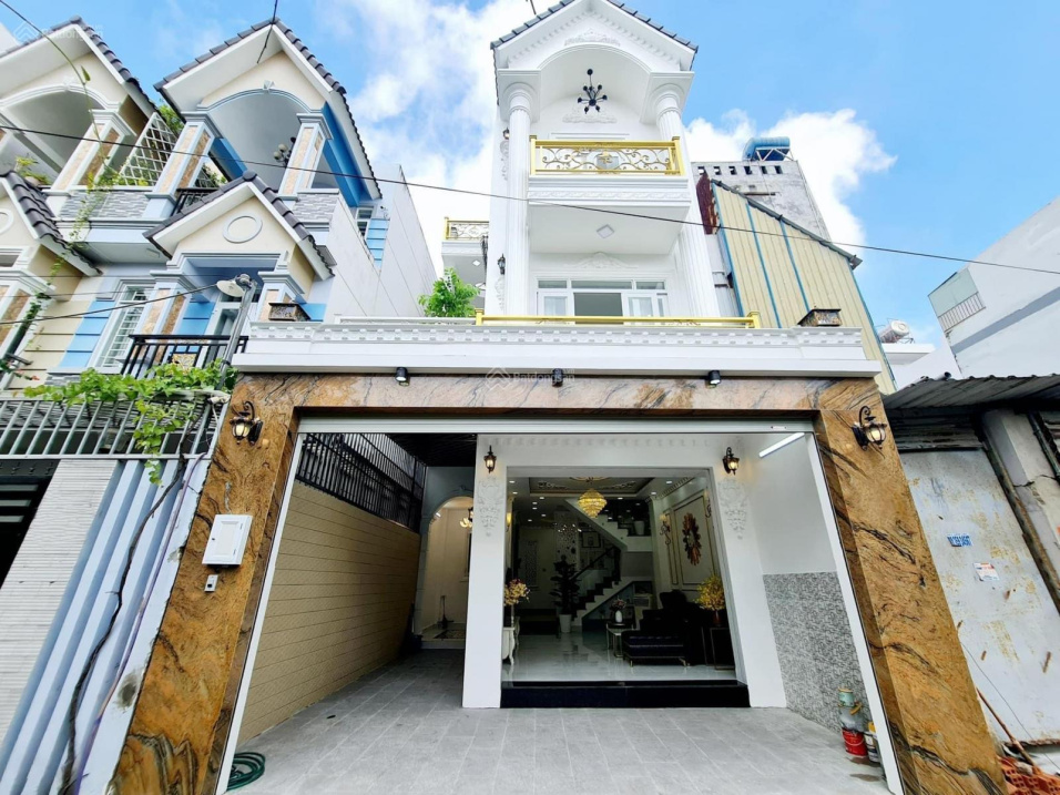 Bán nhà (hẻm 1979 cũ) ôtô đường Huỳnh Thị Đồng DT 90m2 đầy đủ nội thất giá 6,9 tỷ. LH 0909 519 399