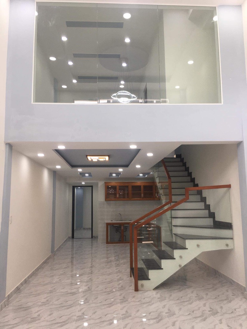 1 SẸC Hoà Bình, Hoà Thạnh, Tân Phú, 72M2(4x18), HẺM XE TẢI, 2 TẦNG BTCT