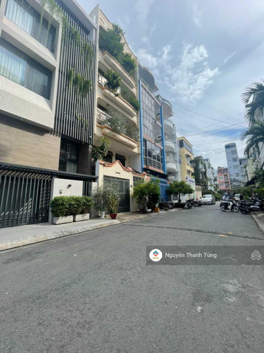 Bán nhà hxh đường Cao Thắng Quận 10. Vị trí đẹp ngay Hà Đô, 6.5x16M 3 lầu St giá 17.8 tỷ