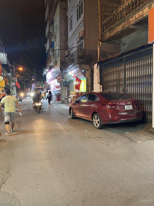 Bán nhà mặt phố Mễ Trì, kinh doanh đỉnh 6 tầng x Nhỉnh 7 tỷ (thương lượng)