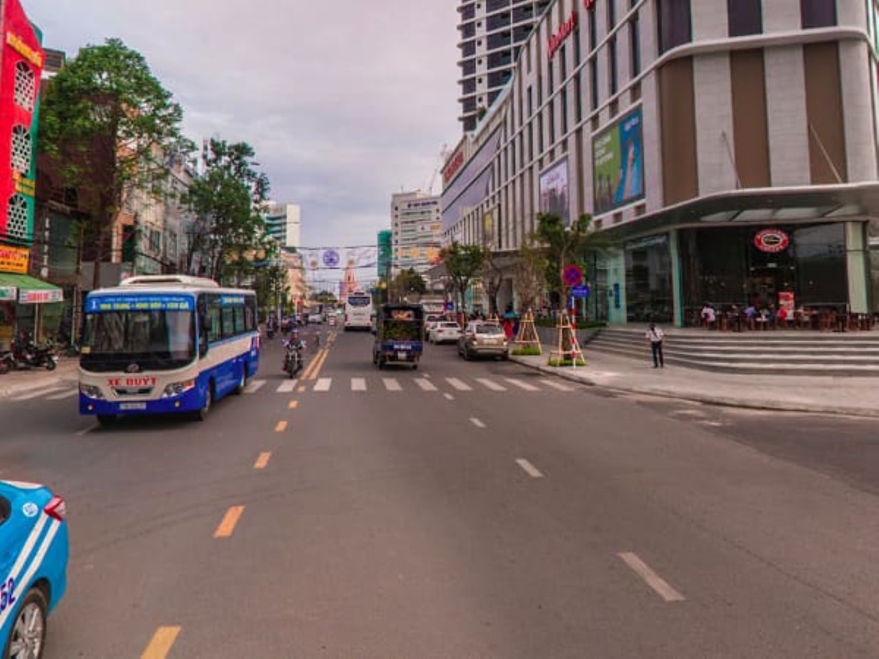 Bna-nha-mat-tien-Le-Thanh-Ton-Nha-Trang-3