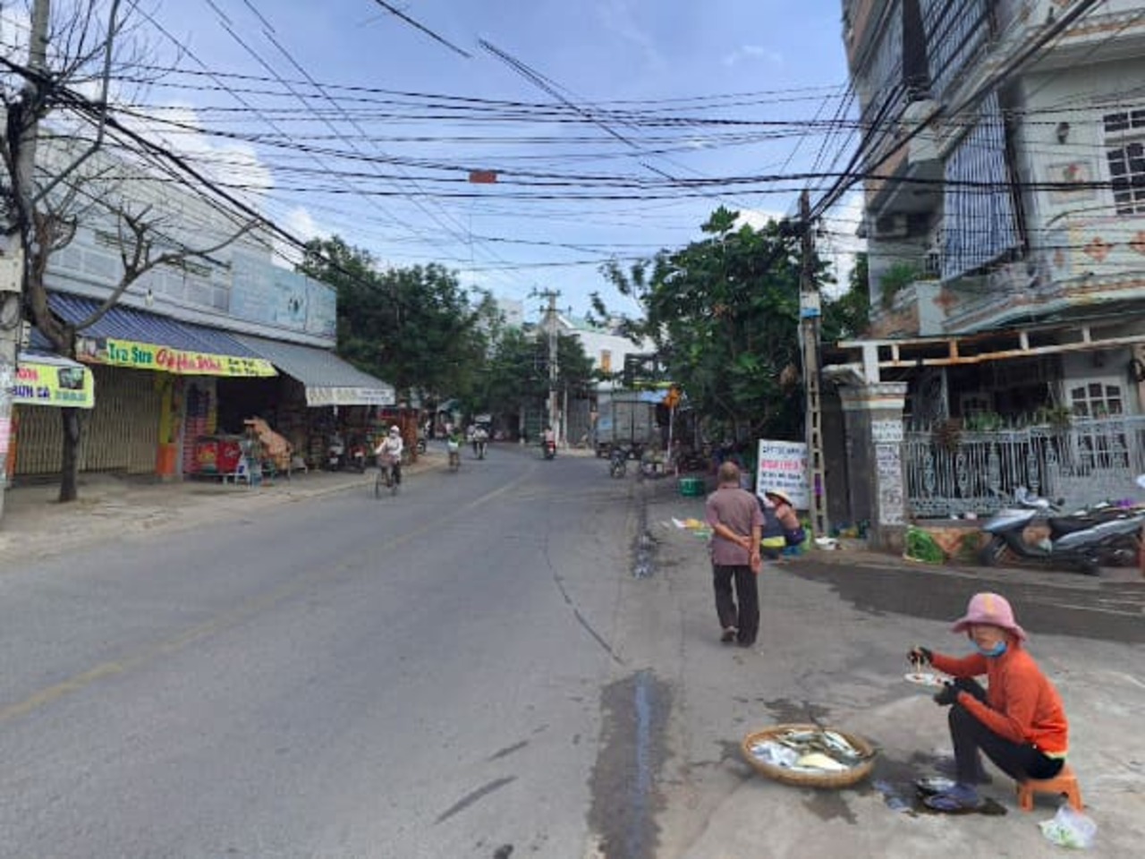 Ban-nha-mat-tien-Luong-Dinh-Cua-Nha-Trang-4